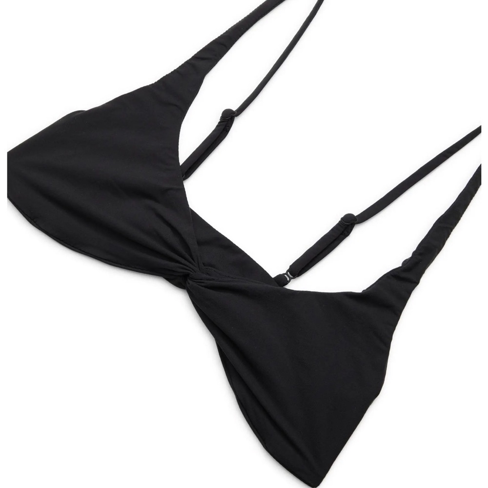 SKIMS- NWT Fits Everybody Skimpy Scoop Bralette Sz Med